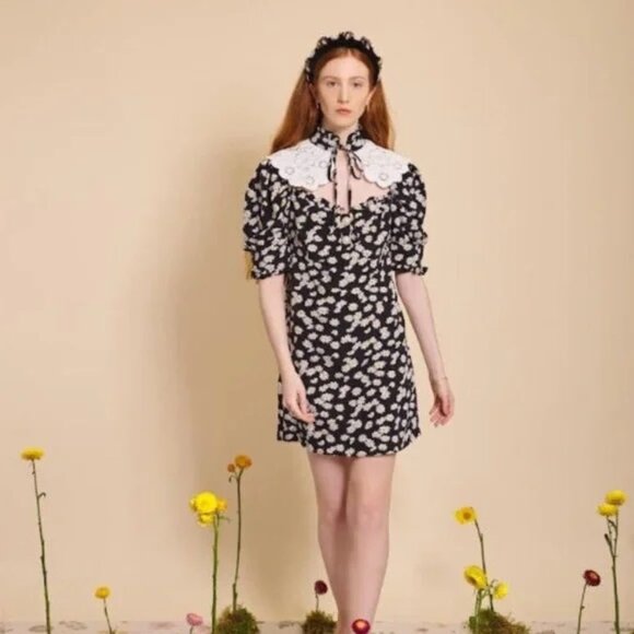 Sister Jane Daisy Hive Mini Dress S Black White Floral Print Collared Twee - Picture 7 of 7